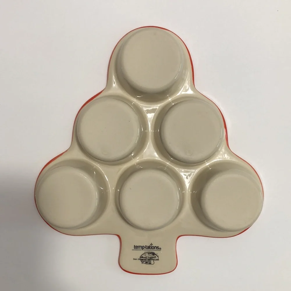 Temptations By Tara Christmas Tree Shaped Cupcake Muffin Baking Pan NWT